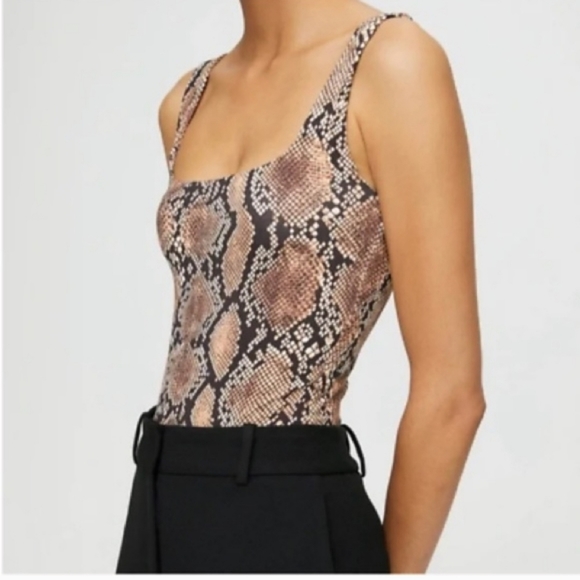 Aritzia Babaton Bodysuit Snakeskin small size - Picture 3 of 7
